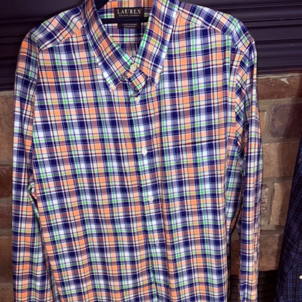 Ralph Lauren Casual Button Down size Large -
